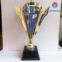 cup bong da cbd 15