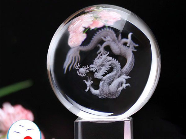 Pha lê được cấu tạo từ gì? Tại sao lại được ưa chuộng 4 pha le trong phong thuy